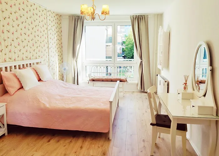 Romantic Alexanderplatz Apartment Berlin